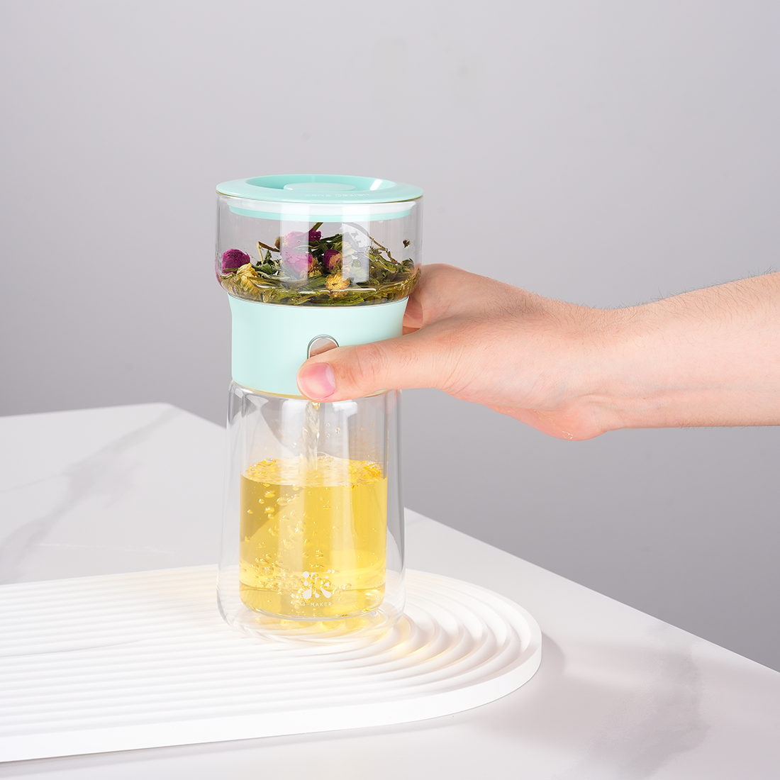 Smart Tea Maker for Loose Tea Lover Gift 9 Oz Cup Blue