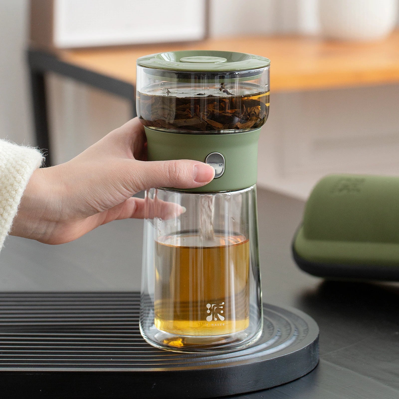 Smart Tea Maker with 9 Oz Tea Cup & Modern Bag Army Green