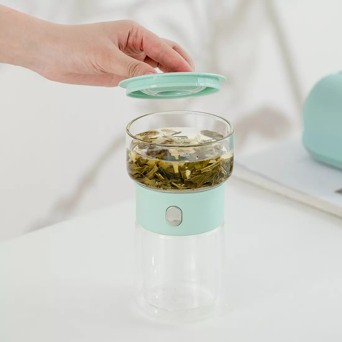 Smart Tea Maker for Loose Tea 6.4 Oz Cup Solo Tea-Time Blue