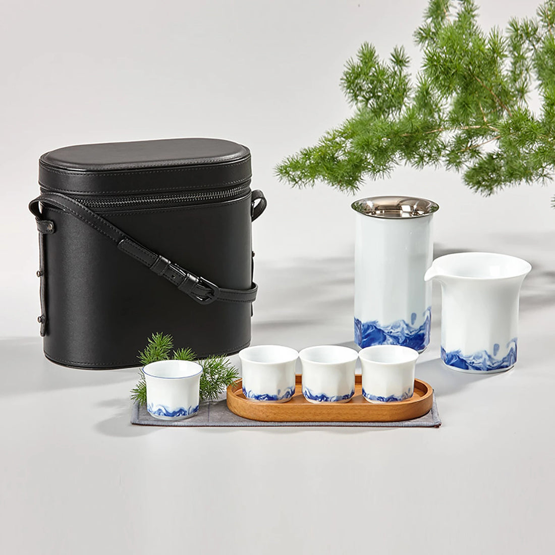 Starboard Travel Tea Set Water Ripple Design White Porcelain