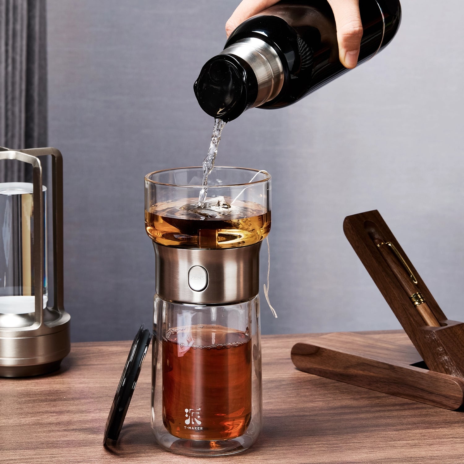 ZENS Smart Tea Maker Portable Tea Kettle Insulated Tea Cup Set